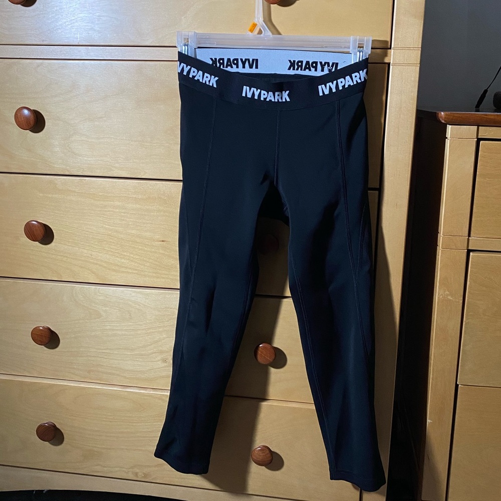 ivy park cropped leggings